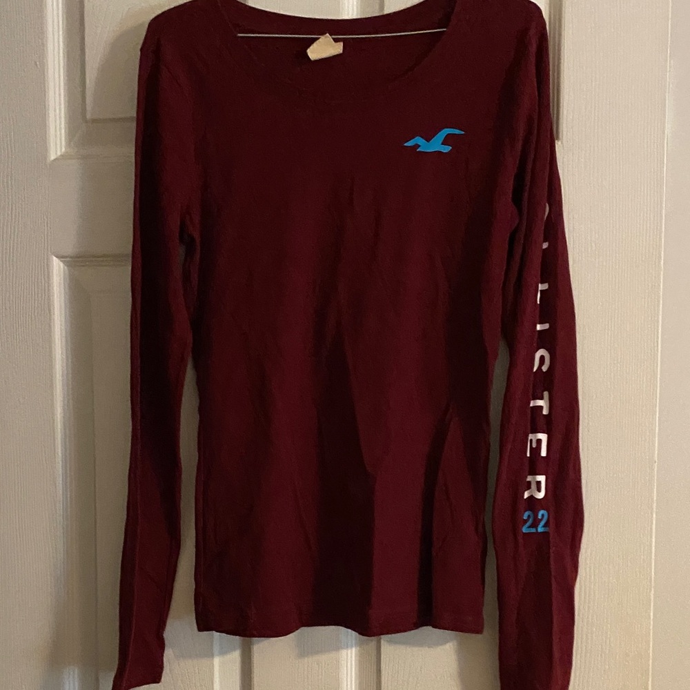 Hollister Women's Burgundy Long Sleeve Tee